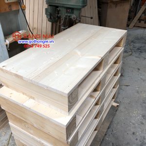 Bục gỗ - Gỗ Thông Sáng Mai - Xưởng Gỗ Thông Sáng Mai